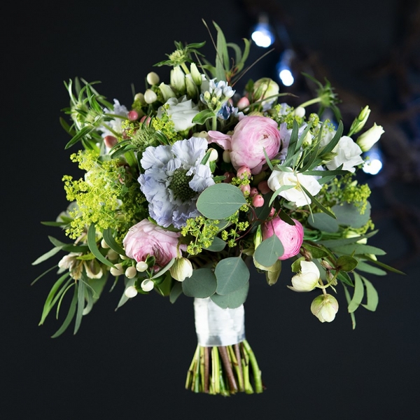 Rozvolněná svatební kytice v konstrukci - videokurz